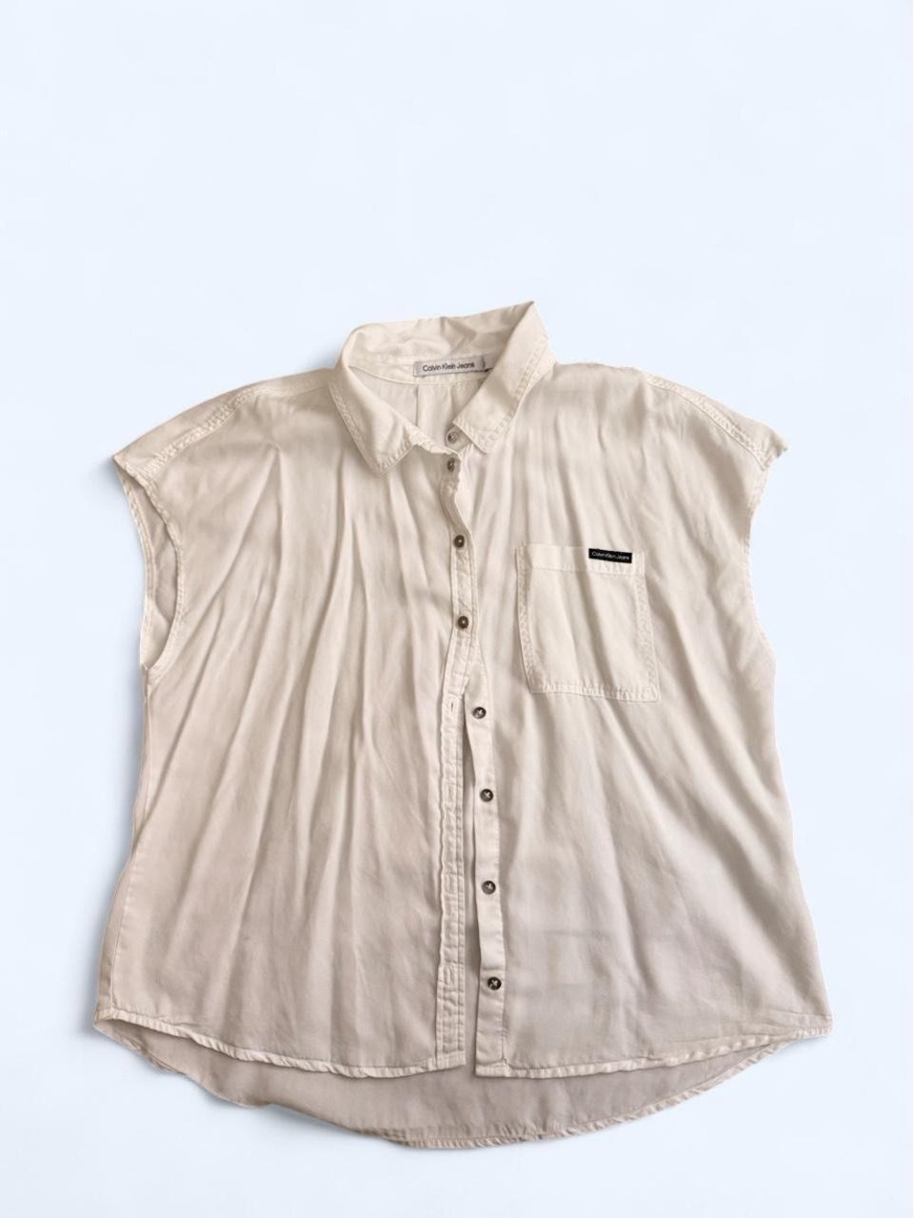 Calvin Klein Jeans Sleeveless Button-Down Shirt in White